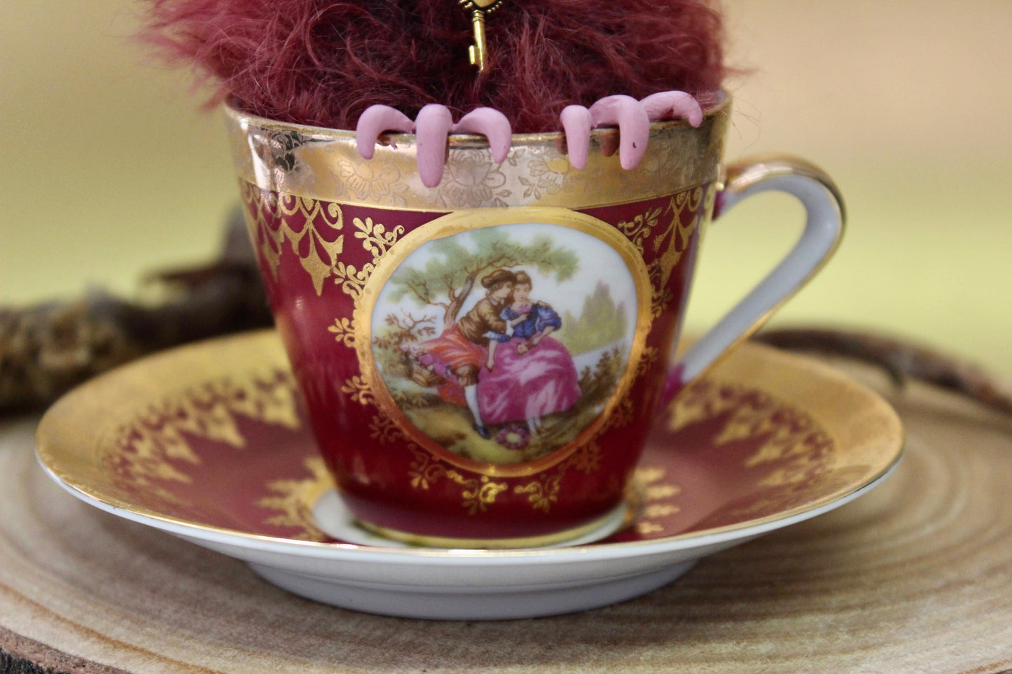 Priscilla the Teacup Critter