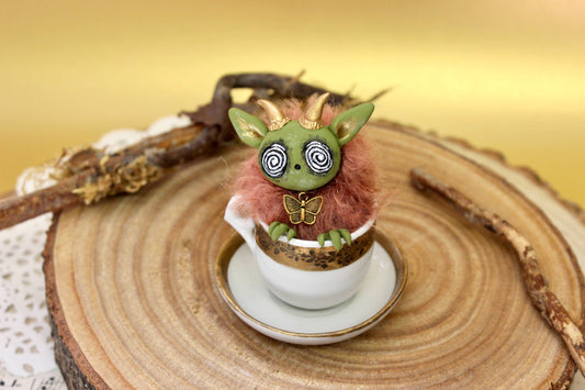 Minnie the Teacup Critter