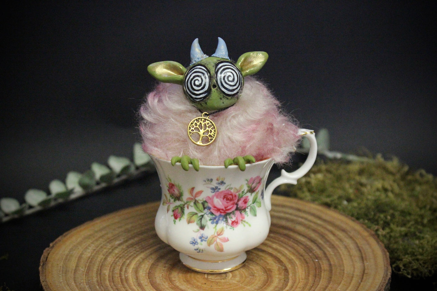 Florence the Teacup Critter