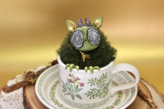 Birdie the Teacup Critter