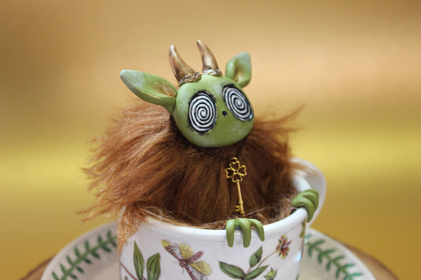 Acorn the Teacup Critter