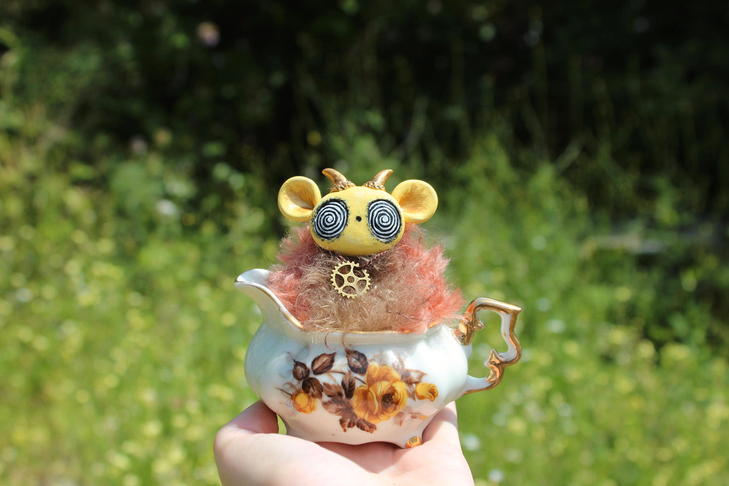 Adelaide the Teacup Critter