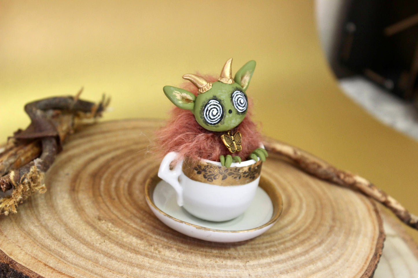 Minnie the Teacup Critter