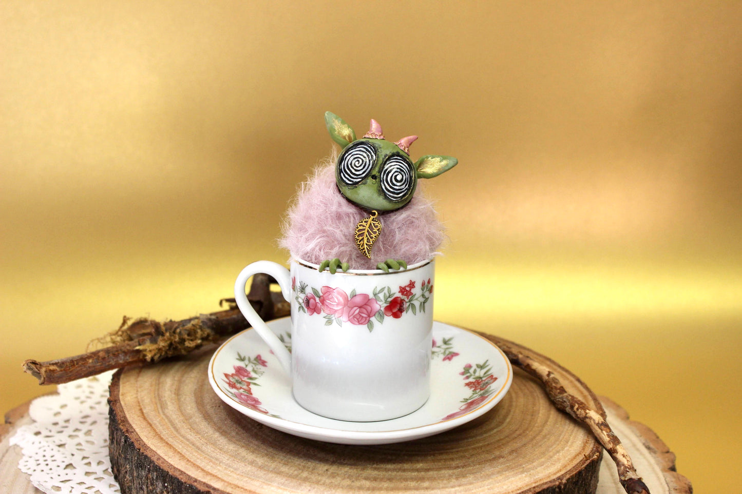 Audrey the Teacup Critter